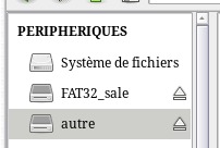 Vue des deux partitions de la clé depuis un explorateur de fichier